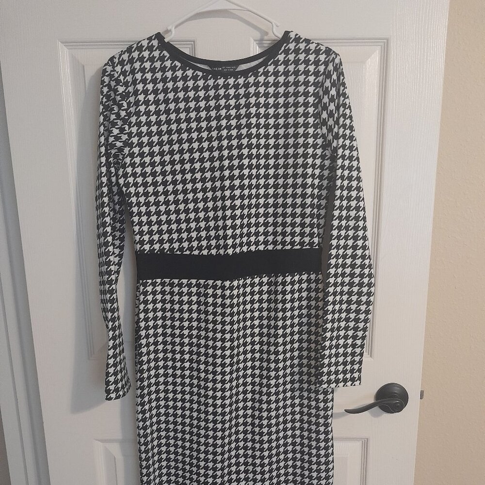 Long Houndstooth Dress